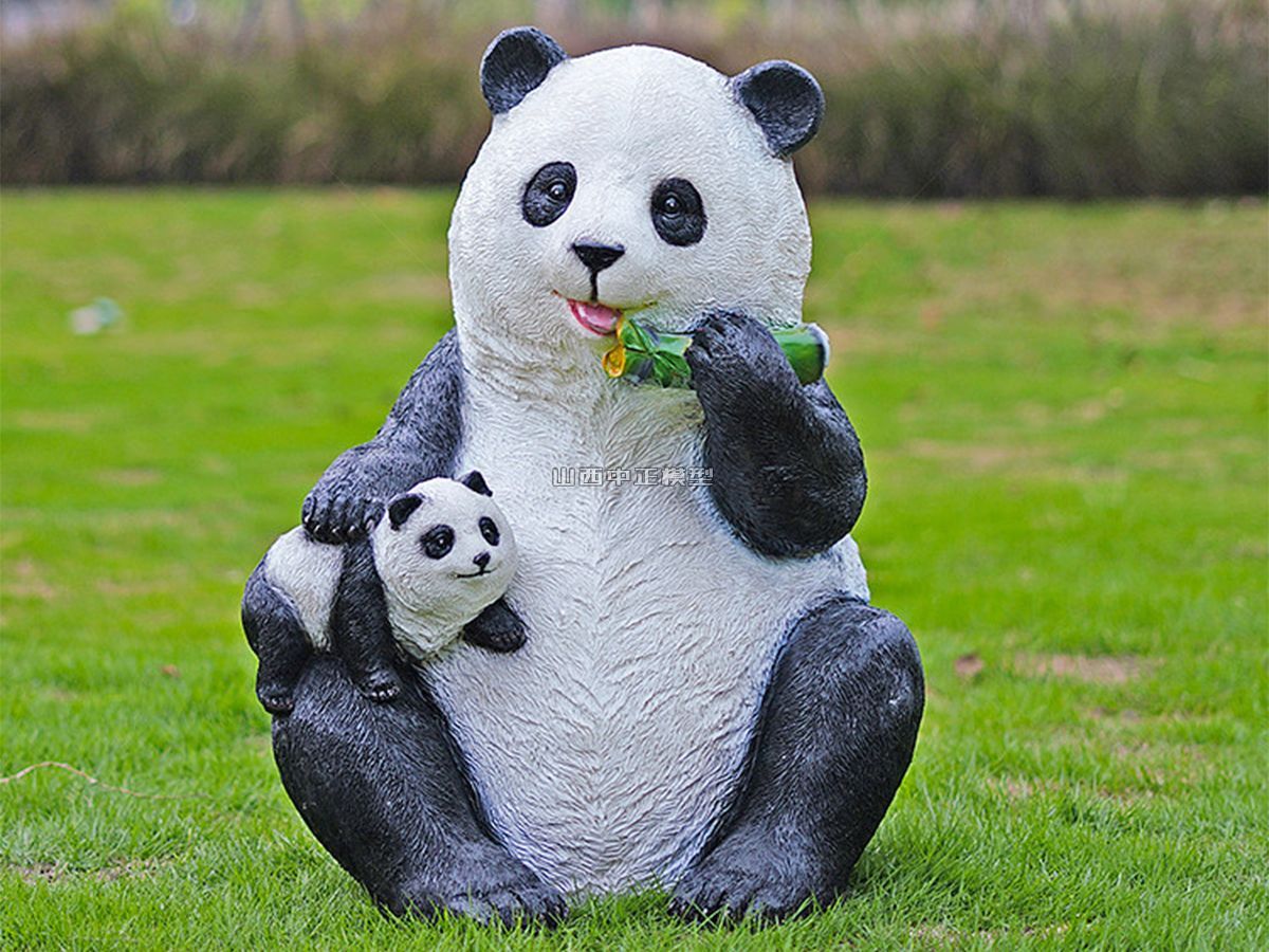 仿真熊猫雕塑摆件动物模型森系玻璃钢雕塑定制